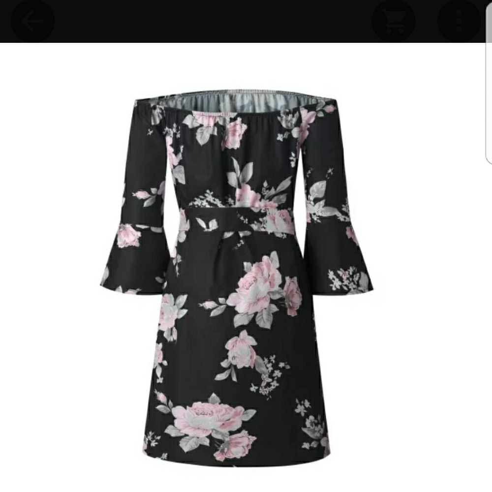 Off shoulder summer beach dress